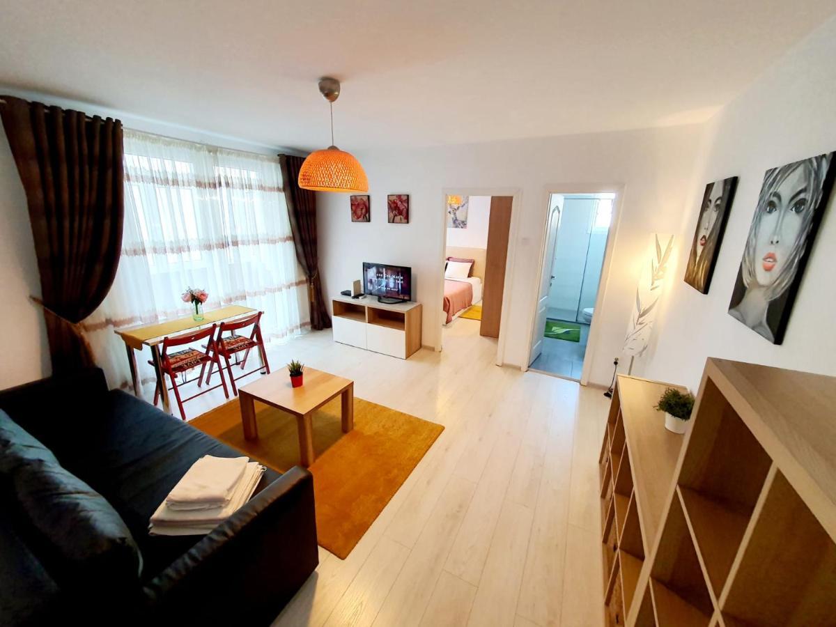 Downtown, Ideal For Longer Stays, Family Friendly Apartment - Nb73A Bukarest Exterior foto