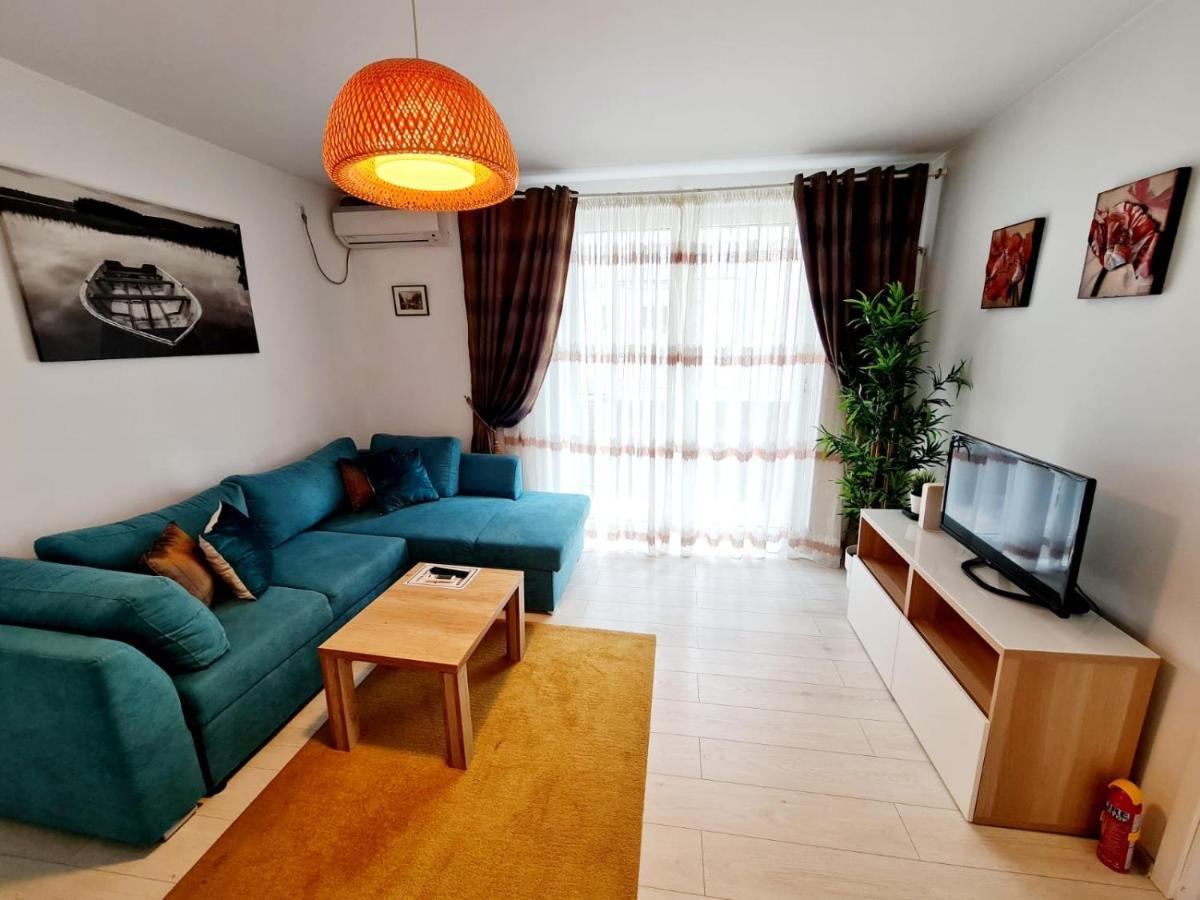 Downtown, Ideal For Longer Stays, Family Friendly Apartment - Nb73A Bukarest Exterior foto