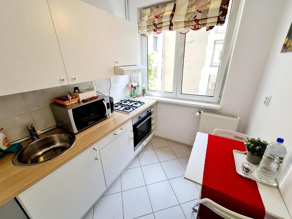 Downtown, Ideal For Longer Stays, Family Friendly Apartment - Nb73A Bukarest Exterior foto