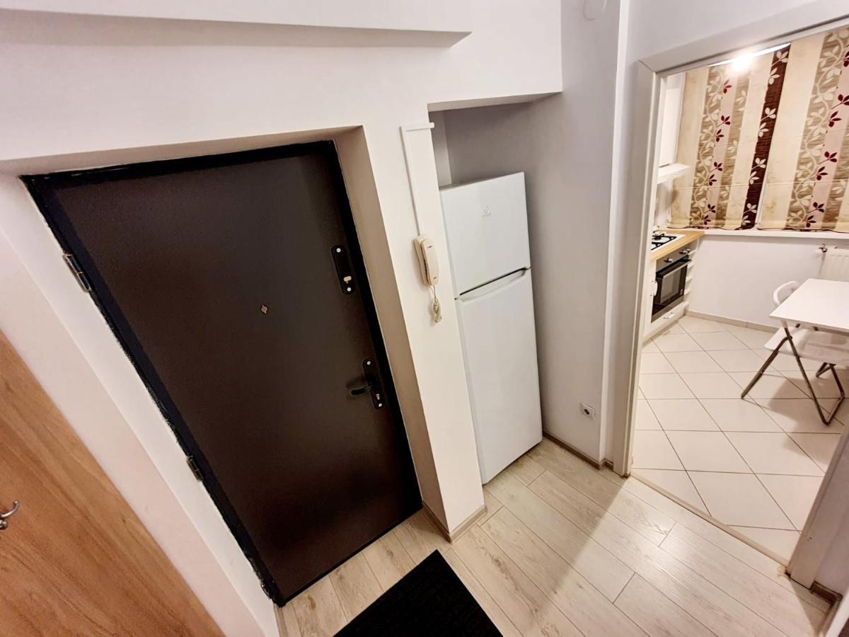 Downtown, Ideal For Longer Stays, Family Friendly Apartment - Nb73A Bukarest Exterior foto